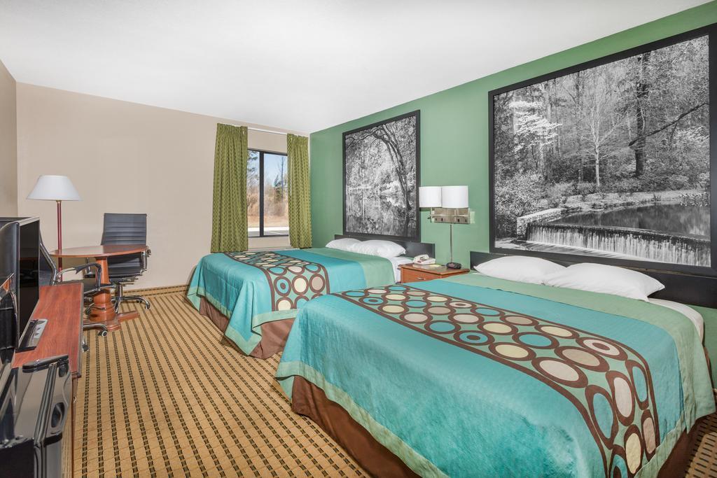 Super 8 By Wyndham Dawsonville Exterior photo